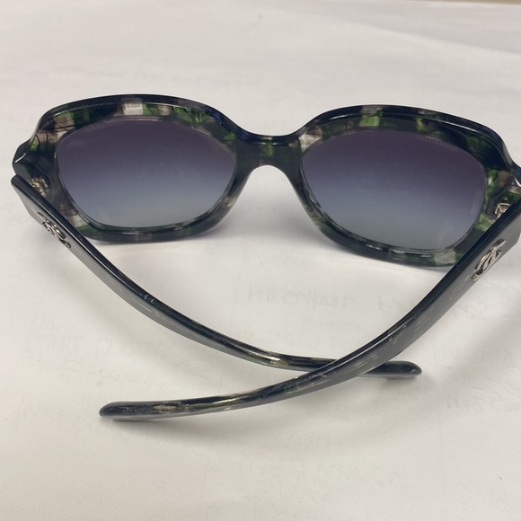 🌟flash sale 🌟Chanel Sunglasses - Picture 7 of 8